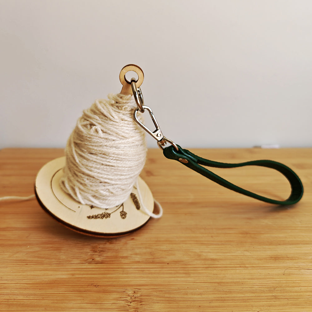 Customized Wooden Yarn Holder, Personalised Wrist Yarn Dispenser, Gift for Crocheter and Knitter