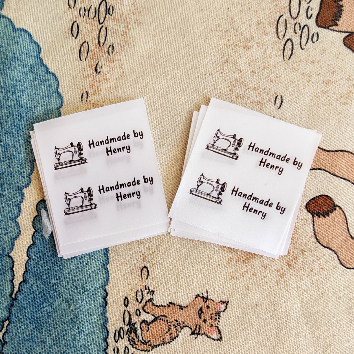Personalized sewing label with sewing machine illustration — photo 2