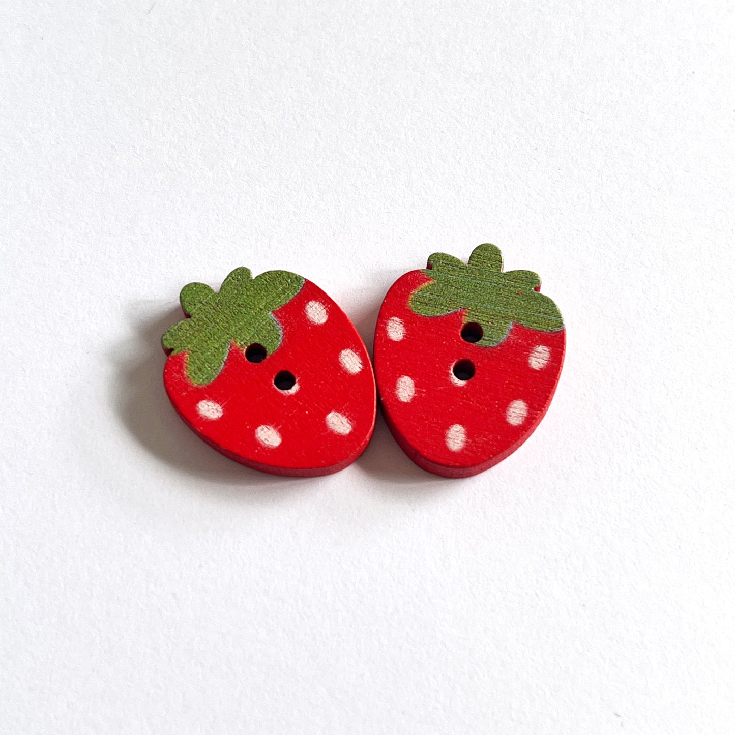 Handmade Wooden Strawberry Buttons – Set of 10 for Sewing, Knitting & Crochet - 17x23mm