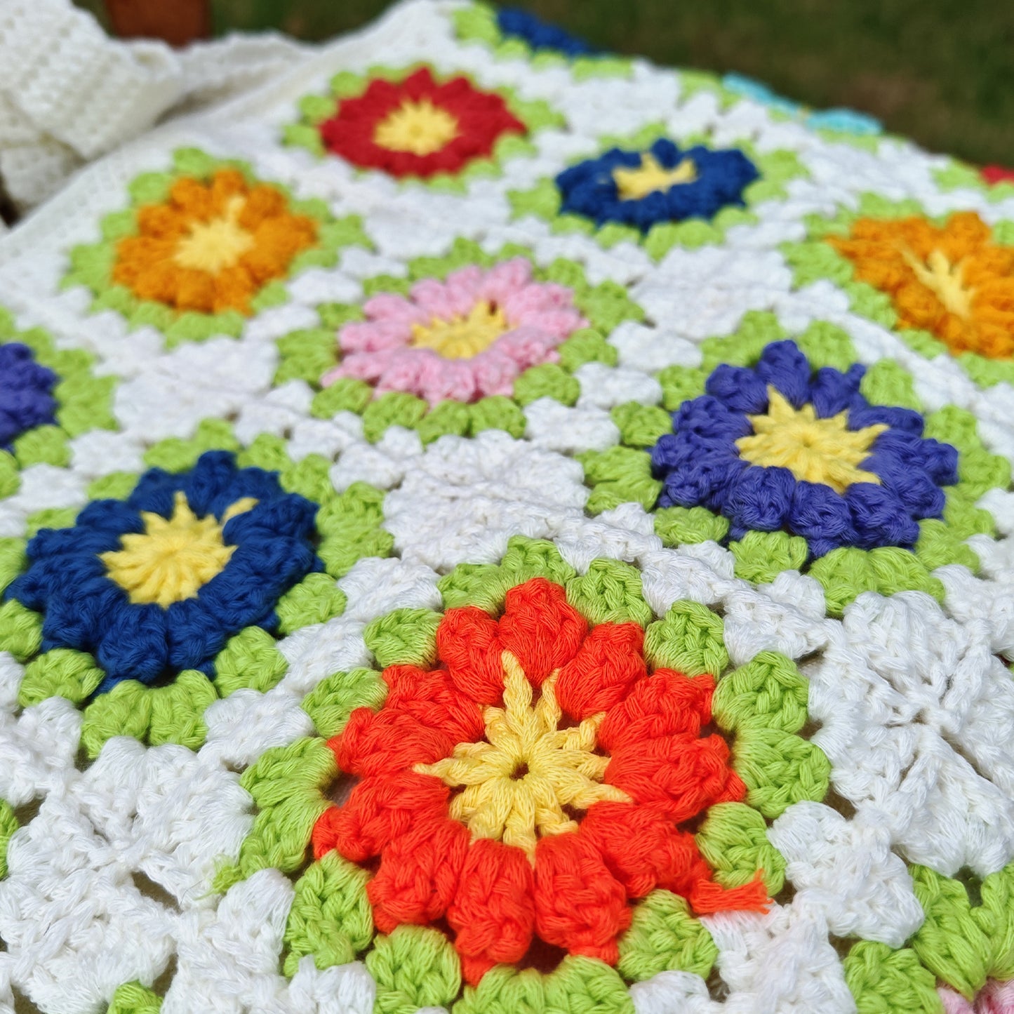 Handmade Sunny Garden Crochet Bag, Soft Shoulder Bag & Tote, Gift for Her